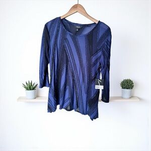 Vera Wang Deep Blue Knit Top